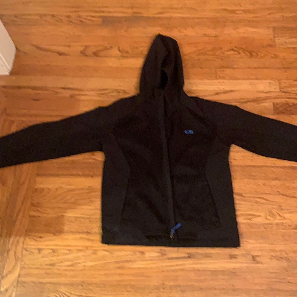 Great condition boys size 10-12 boys black hoodie.